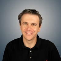 Portrait of Robert Schilling