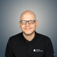 Portrait of Nico Sieder (in Karenz)